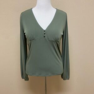 NWT Banana Republic Green Fitted Buttoned Blouse
